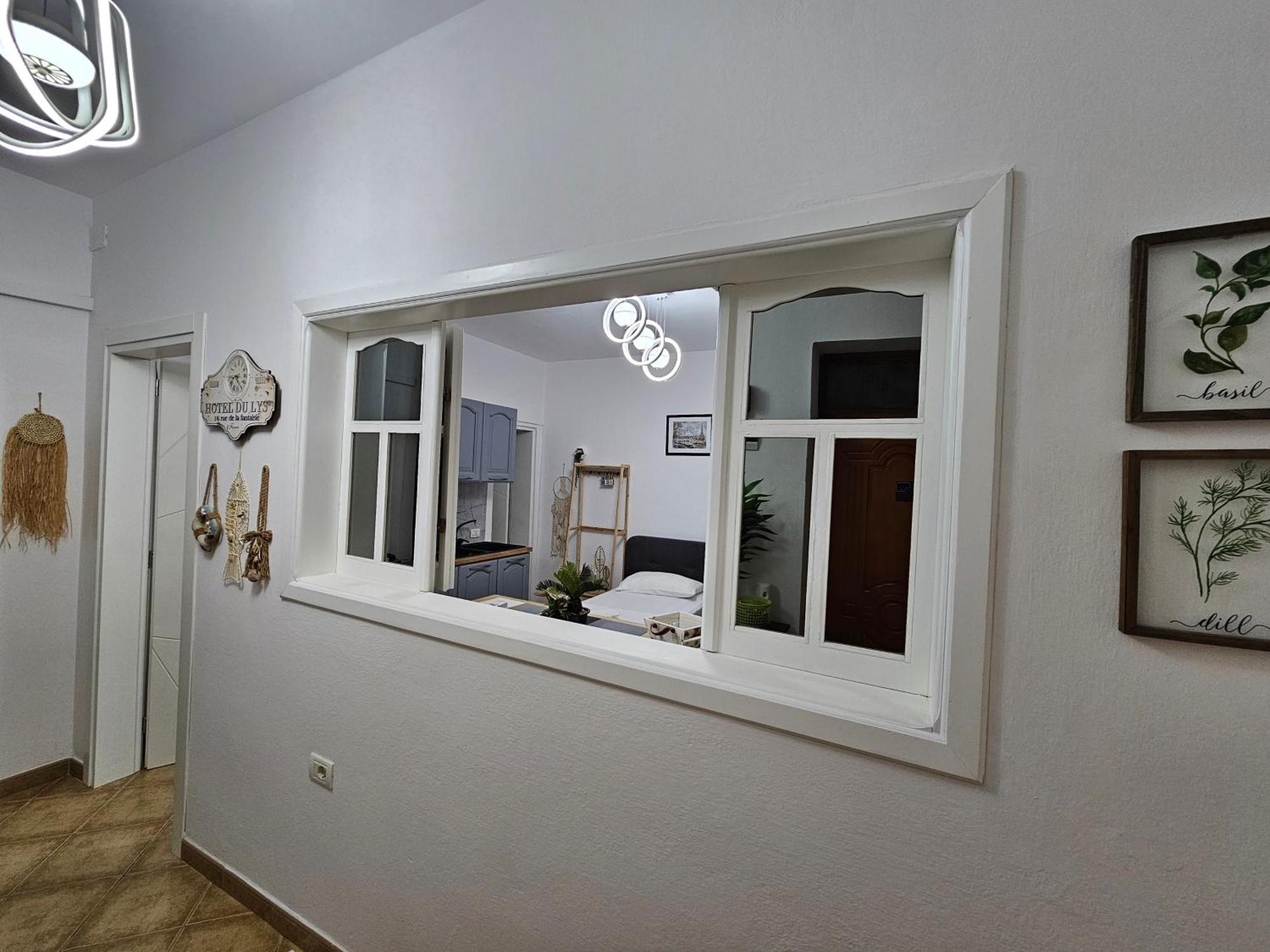 Studio Vlora Ruang foto